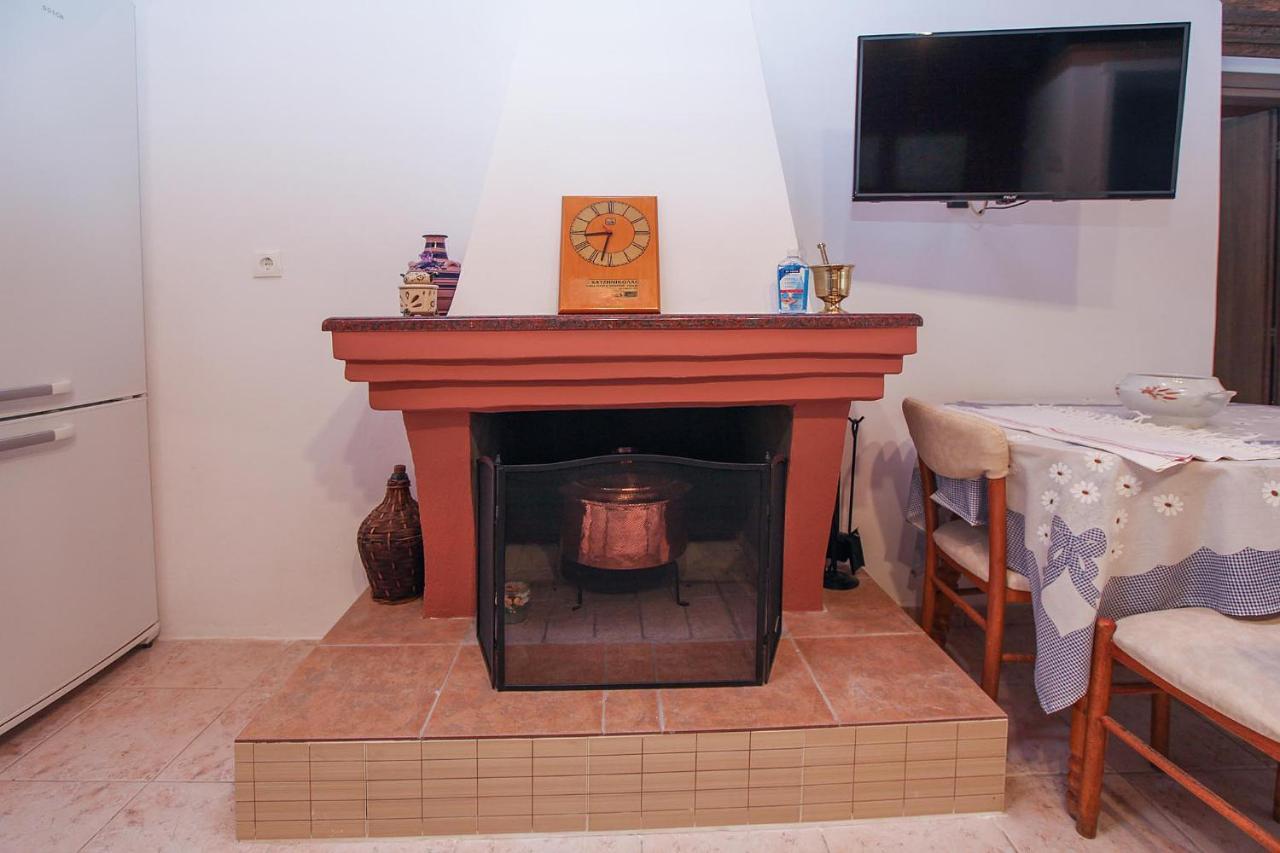 Traditional Guesthouse Asimakis Anifion Dış mekan fotoğraf
