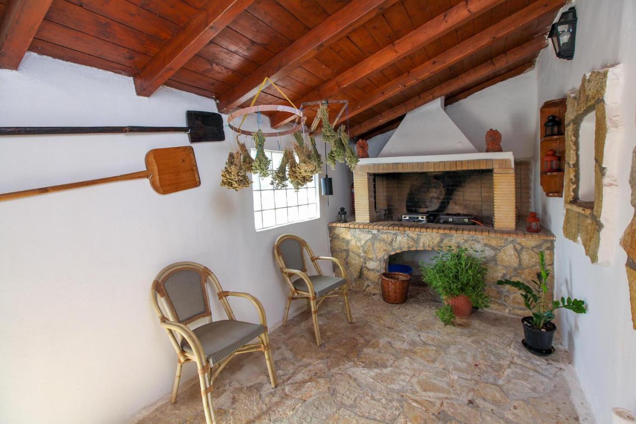 Traditional Guesthouse Asimakis Anifion Dış mekan fotoğraf